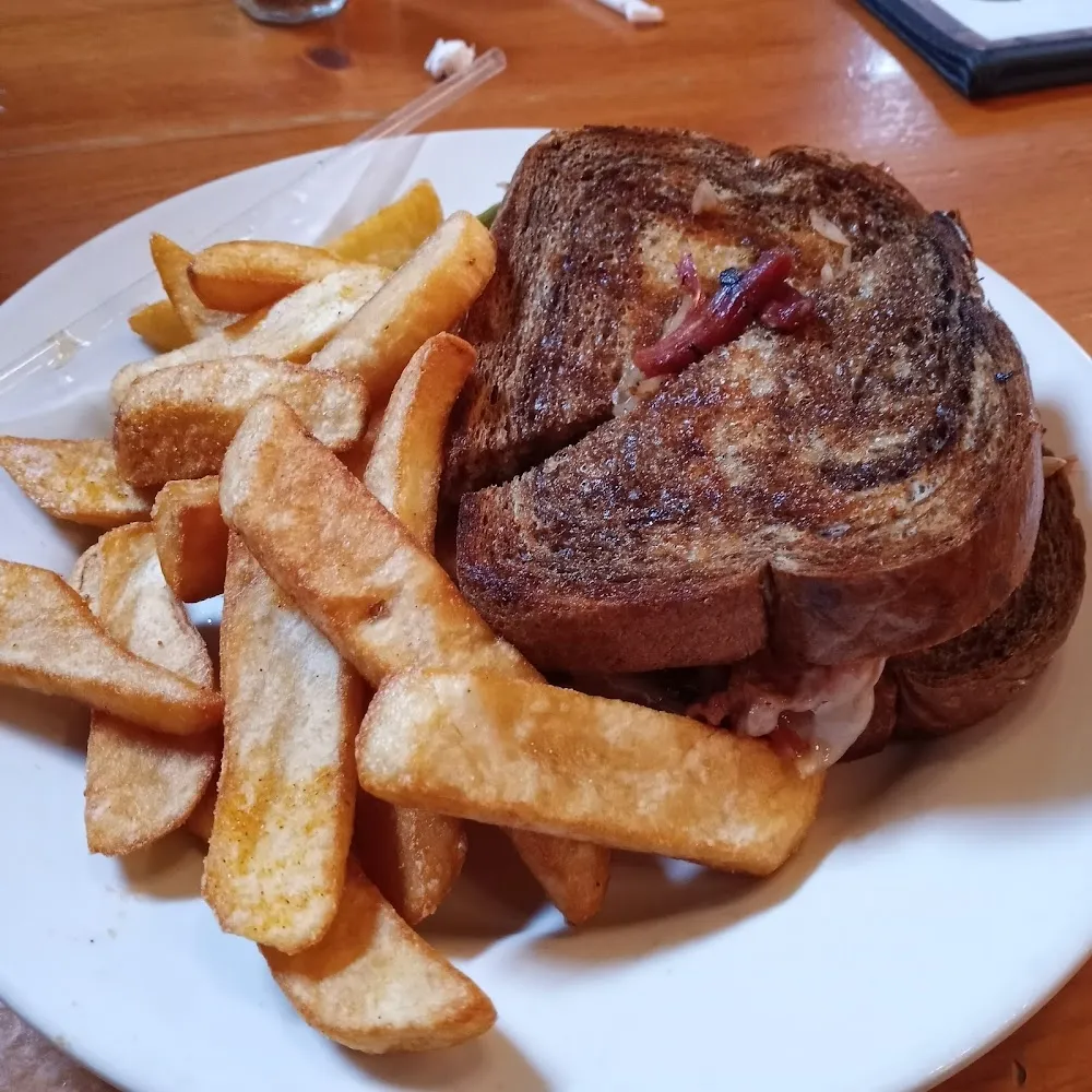 Reuben Sandwich with Fries